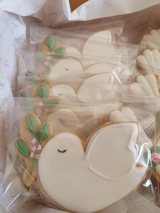 Celebraciones Religiosas - Palomas y cruces blancas